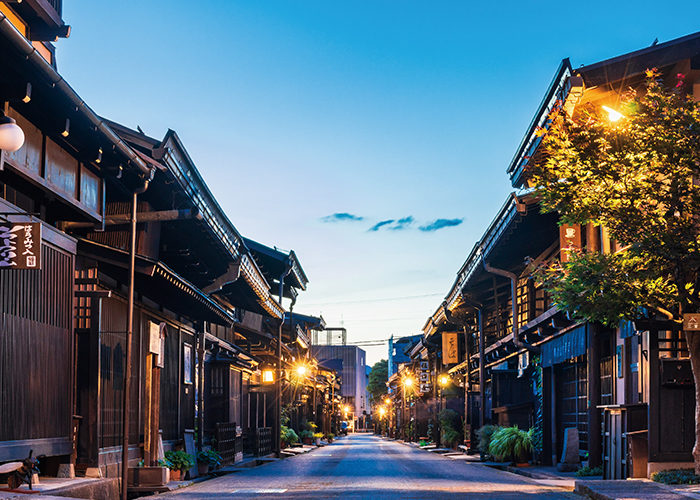 日本三名泉と讃えられる上質な湯の国、 多彩な景勝地